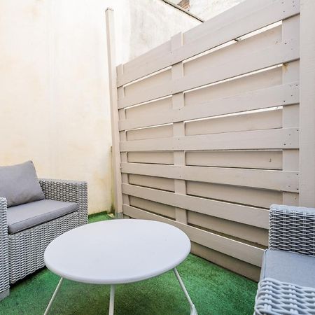 Studio En Duplex-Aircon-Terrasse-Parking-Calme บอร์โด ภายนอก รูปภาพ