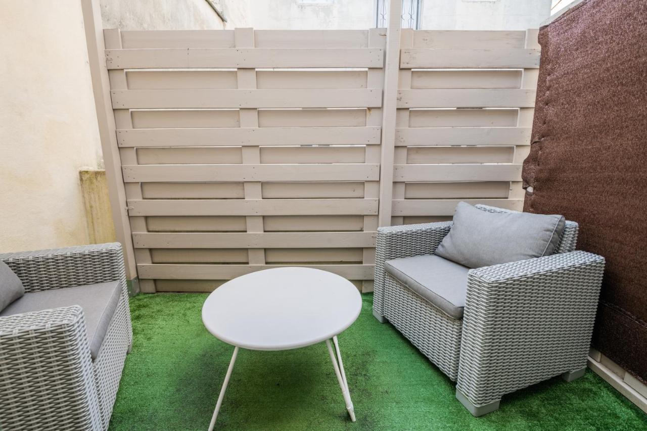 Studio En Duplex-Aircon-Terrasse-Parking-Calme บอร์โด ภายนอก รูปภาพ